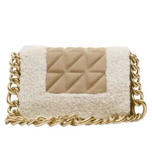 NWOT ZARA LEATHER HEAVY GOLD CHAIN QUILTED/FLEECE SHOULDER BAG